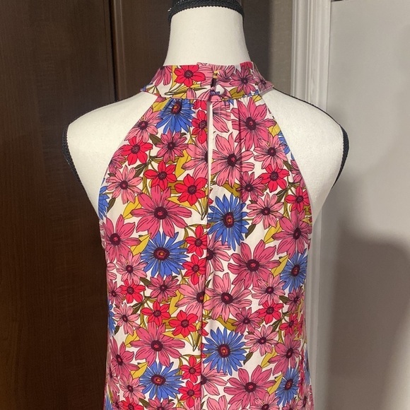 Floral High-Neck Maxi Dress - Picture 7 of 9